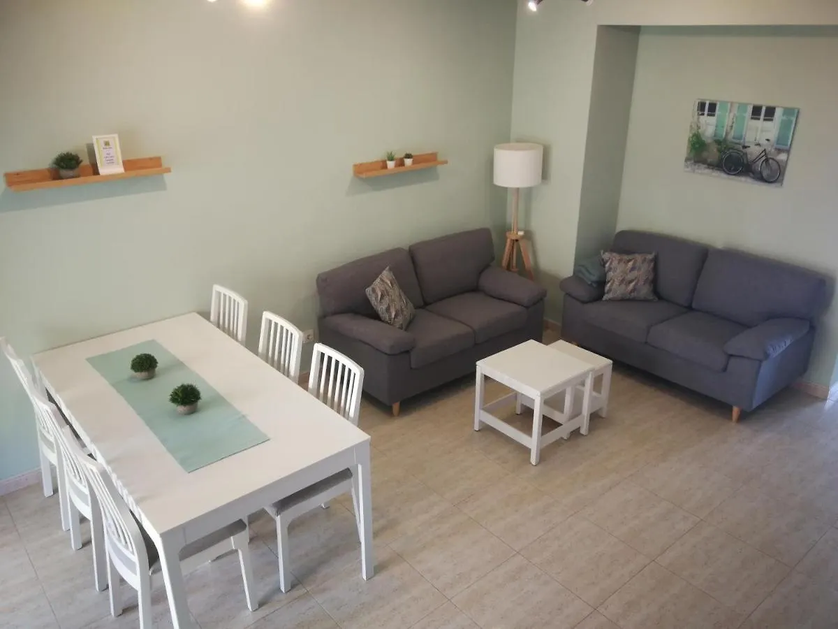 6Beds Salou Apartment