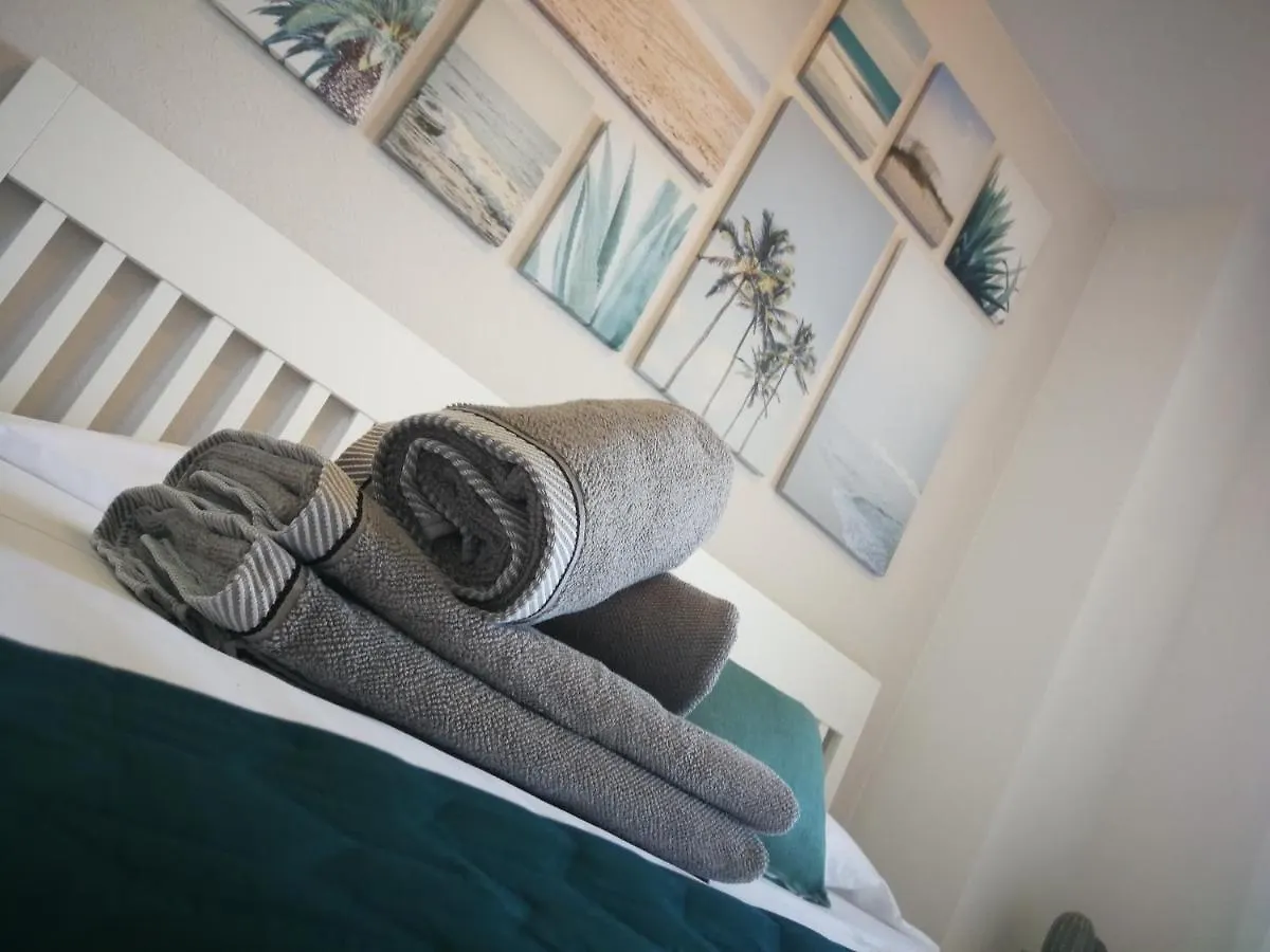 6Beds Salou Apartment 0*,